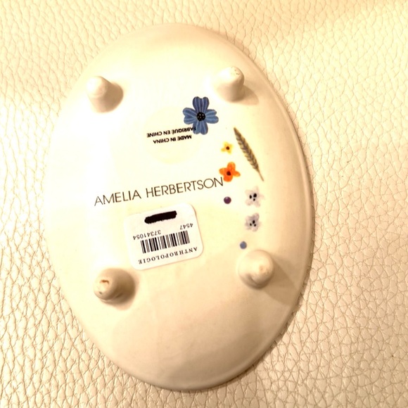 Anthropologie NWT Amelia Herbertson Footed Ceramic Floral Letter B Trinket Plate - Picture 4 of 4